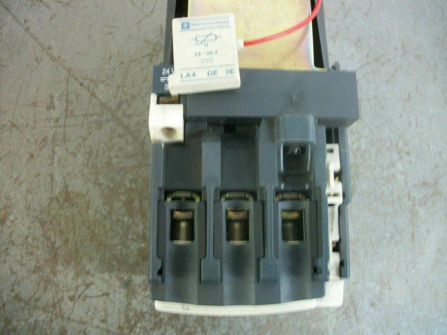 TELEMECANIQUE CONTACTOR LC1D5011BD 70AMP 24VCOIL 3PH 600V 40HP