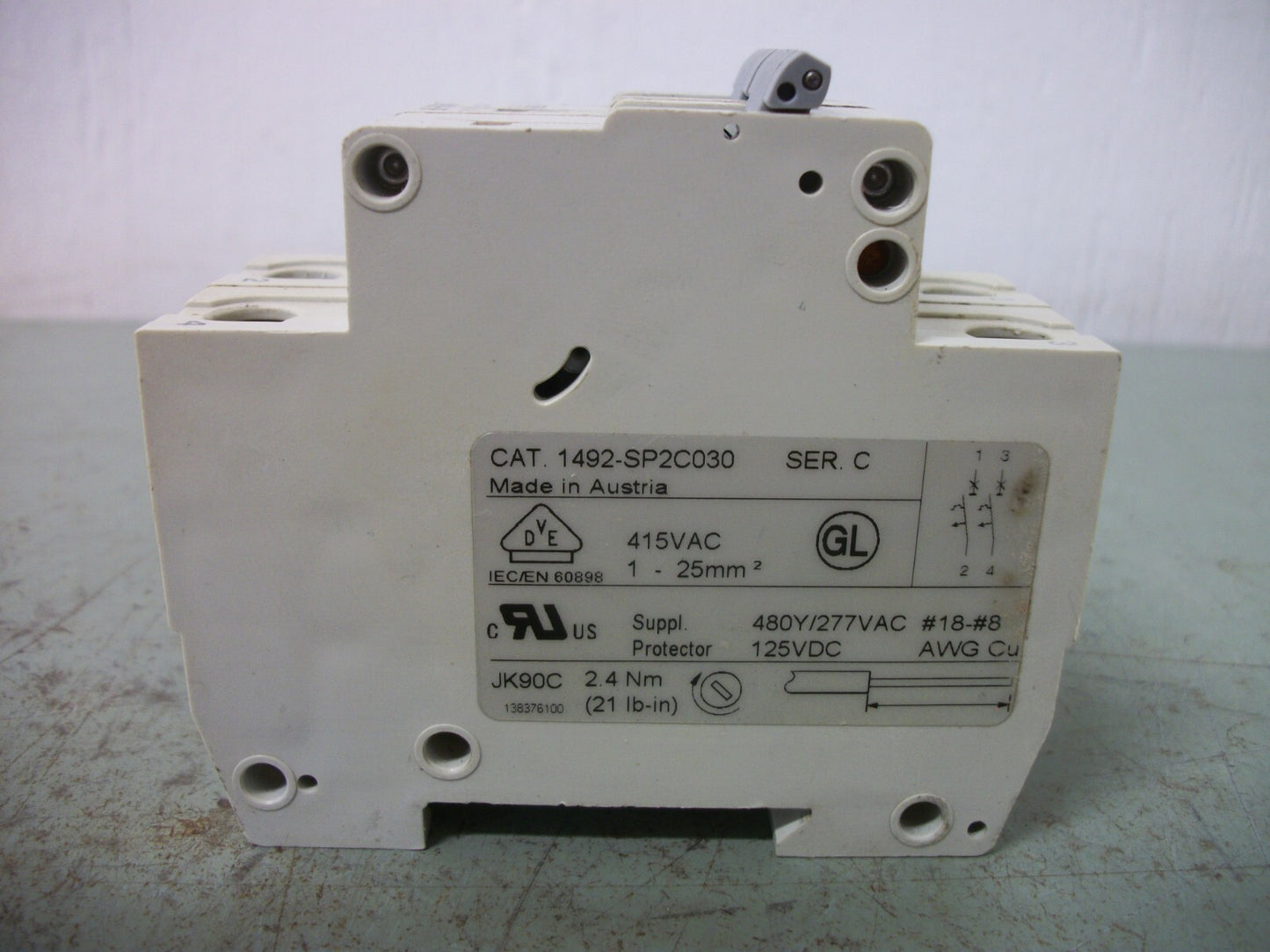 ALLEN-BRADLEY 1492-SP MINI CIRCUIT BREAKER 1492-SP2C030 3AMP 480VOLT 2POLE