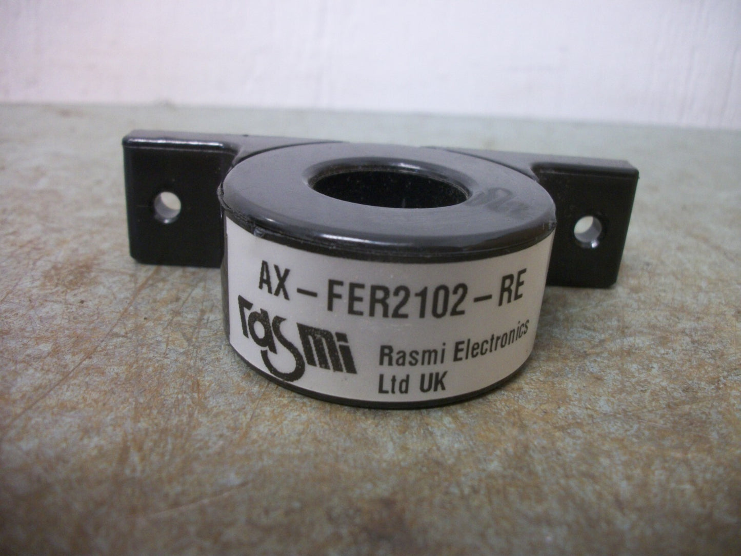 RASMI ELECTRONICS 21MM FERRITE CHOKE FOR 2.2KW INVERTERS AND BELOW AX-FER2102-RE
