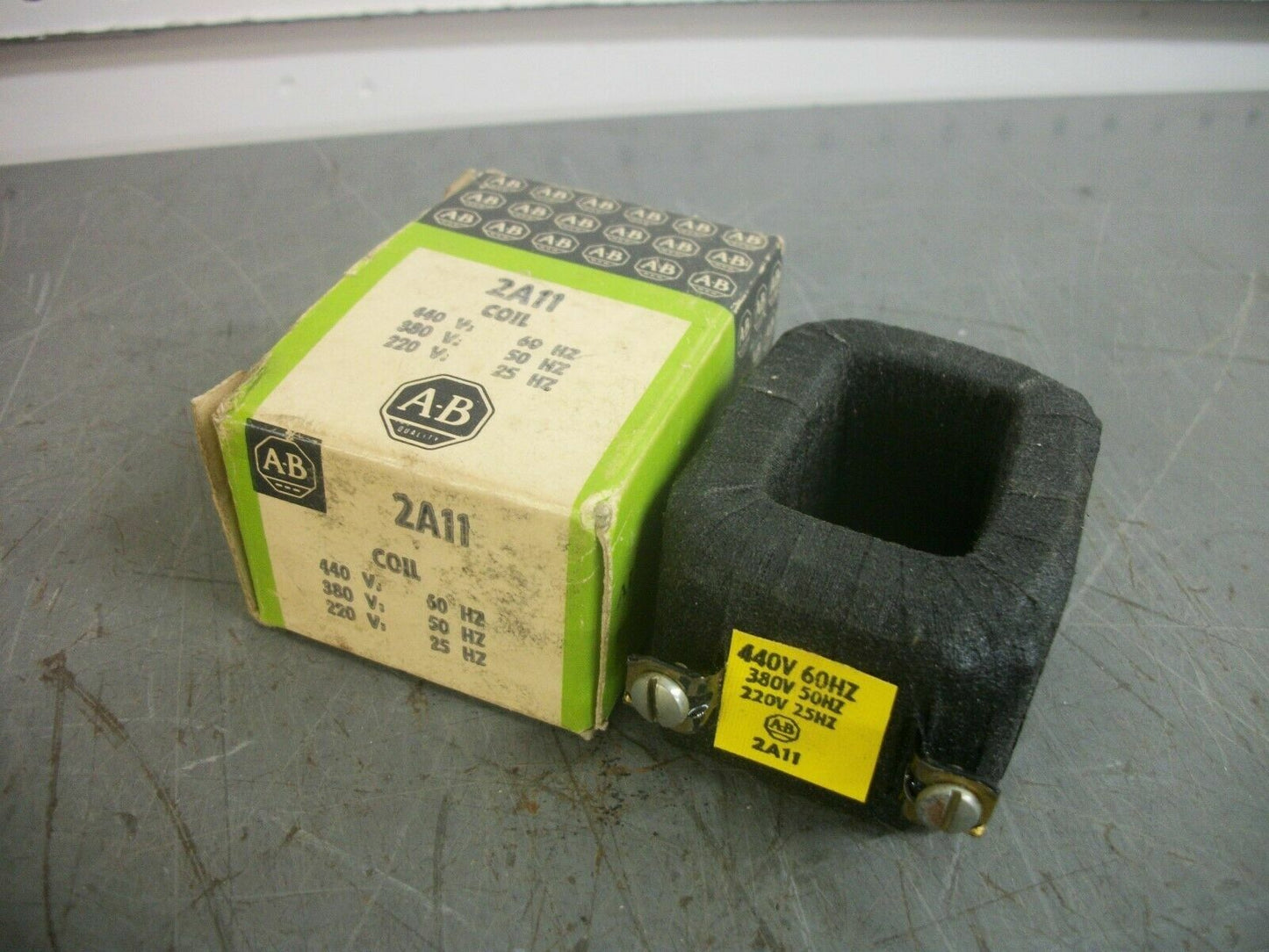 ALLEN-BRADLEY STARTER COIL 2A11 440VCOIL NIB