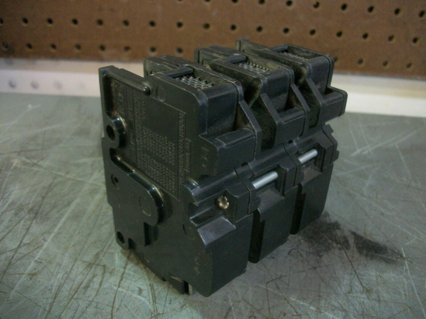 FEDERAL PACIFIC NB CIRCUIT BREAKER NB320 20AMP 240VOLT 3POLE