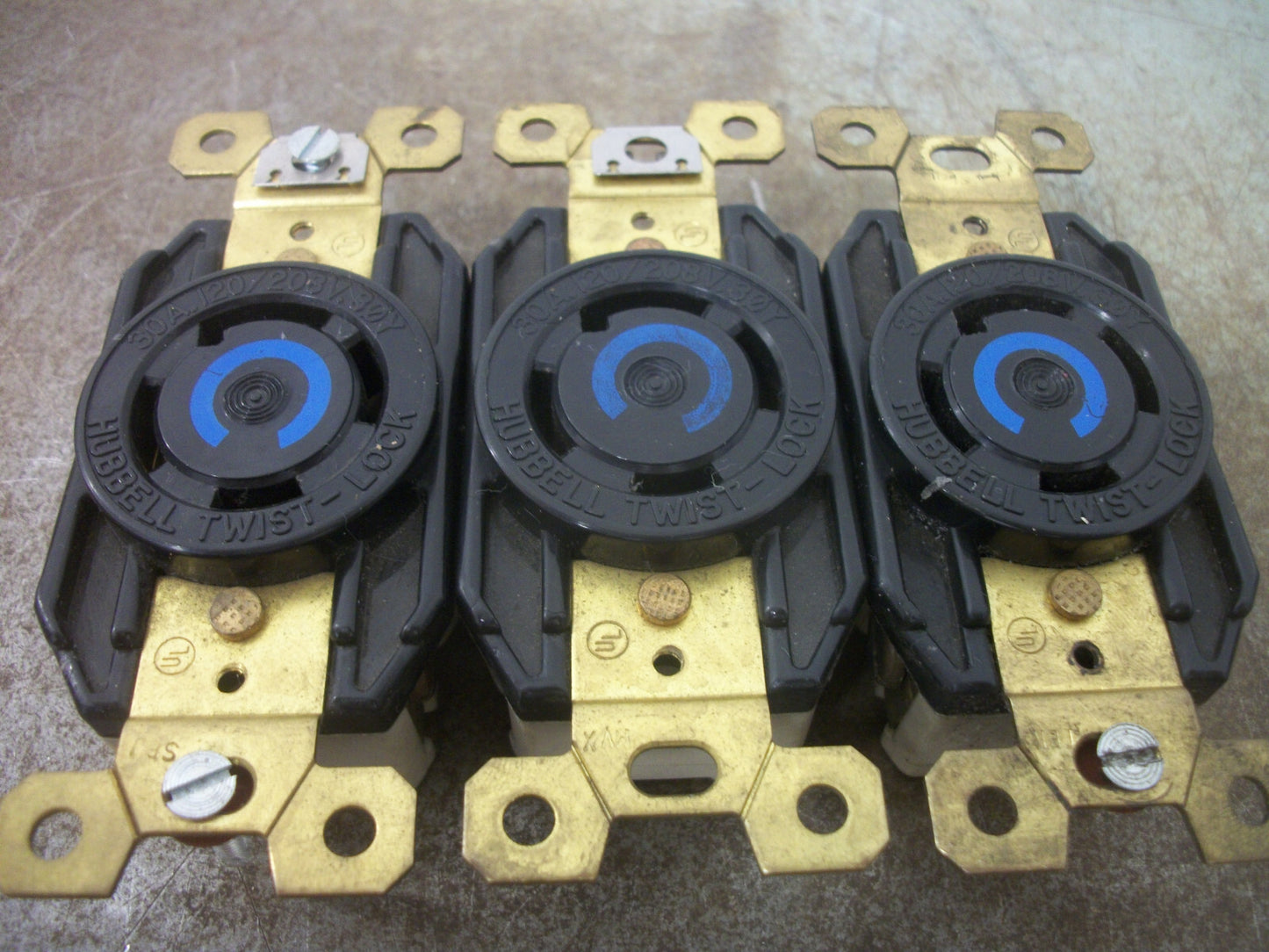 HUBBELL LOT OF 3 TWIST-LOCK RECEPTACLES HBL2750 30AMP 120/208VOLT 3PH 4P 4W