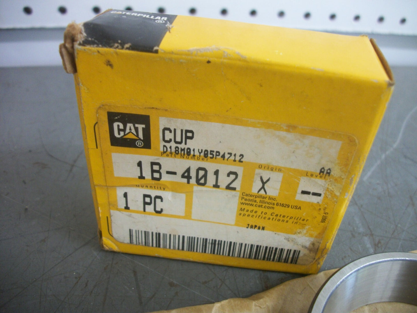 CAT CUP BEARING 1B-4012 NIB