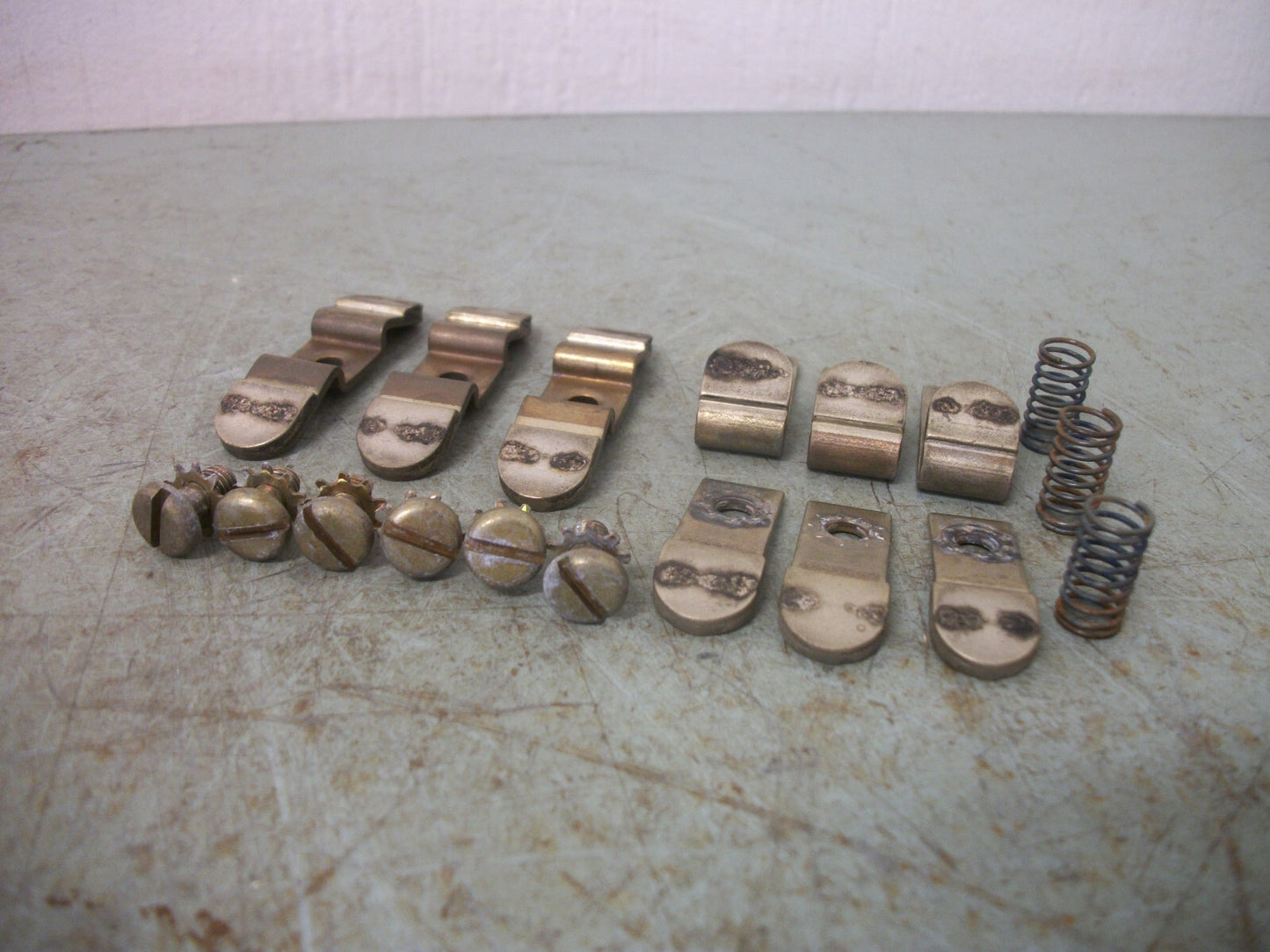 SQUARE D SIZE 2 3POLE CONTACT KIT 9998SL4