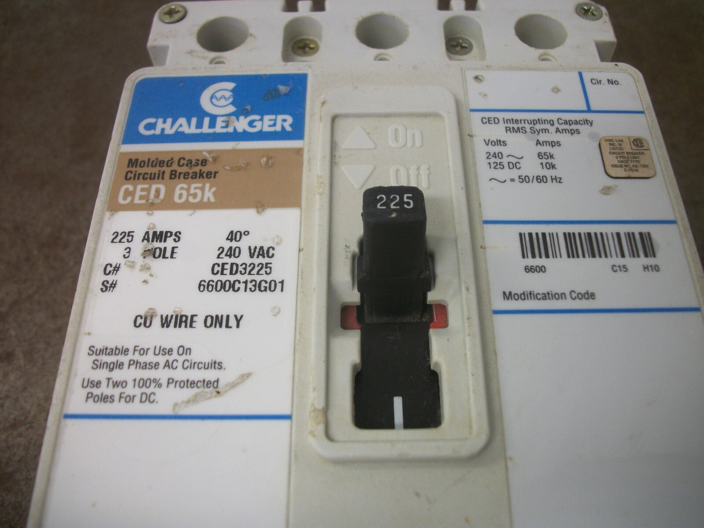 CHALLENGER CED CIRCUIT BREAKER CED3225 225AMP 240VOLT 3POLE W/HARDWARE