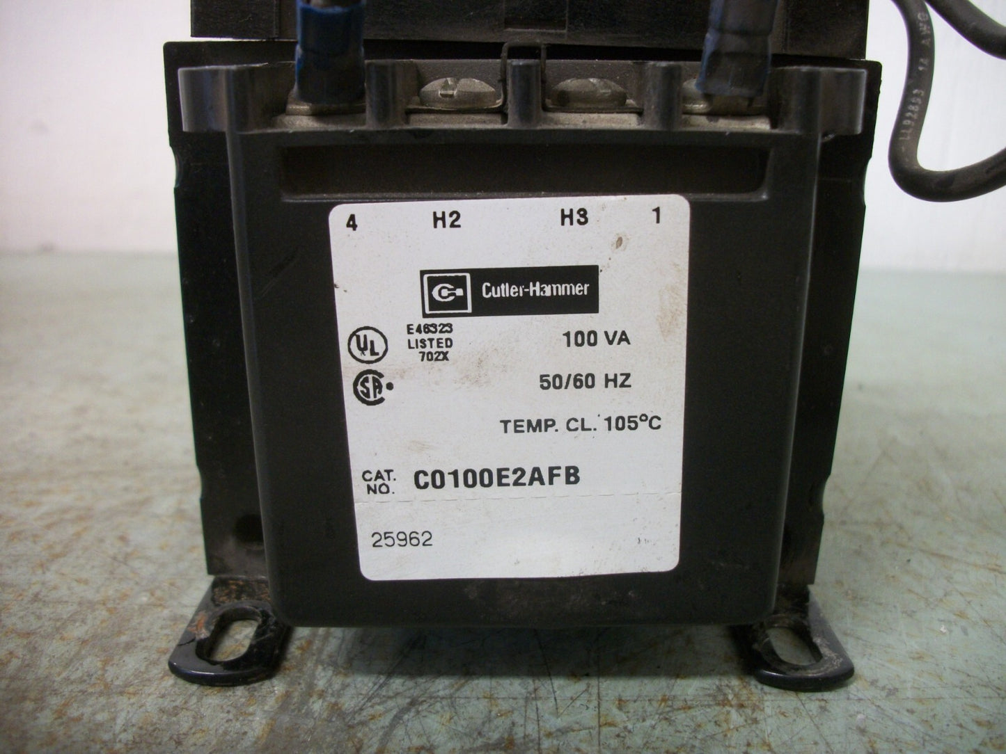 CUTLER-HAMMER 100VA 1PH TRANSFORMER C0100E2AFB HV 220X480 LV 110/120