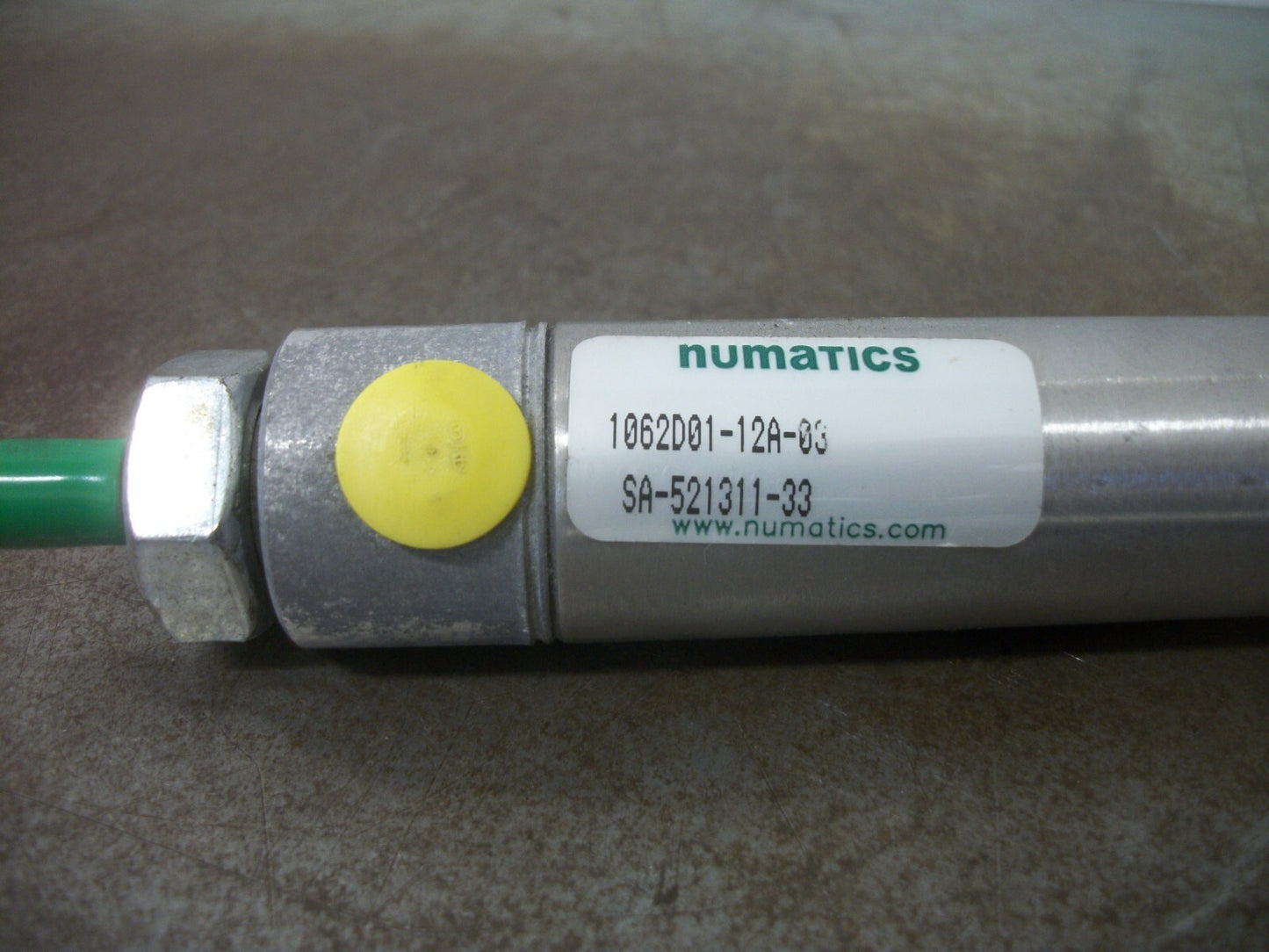 NUMATICS PNEUMATIC CYLINDER 1062D01-12A-03 1-1/16" BORE 12" STROKE NEW