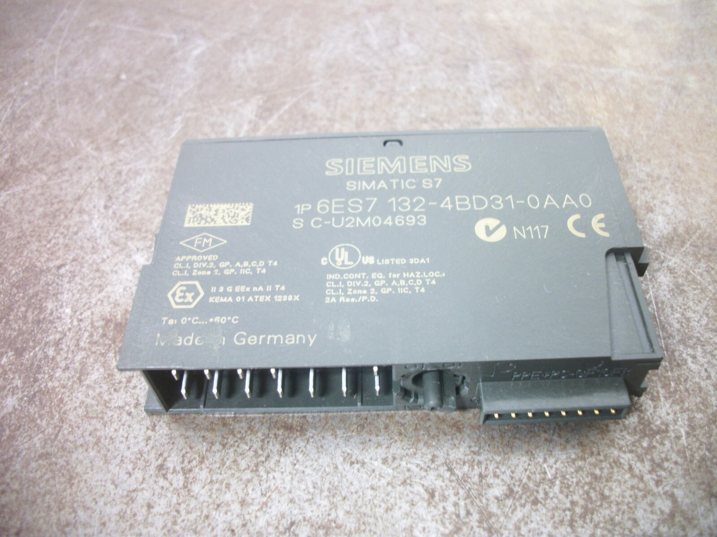 SIEMENS SIMATIC S7 4-POINT DIGITAL OUTPUT MODULE 6ES7 132-4BD31-0AA0