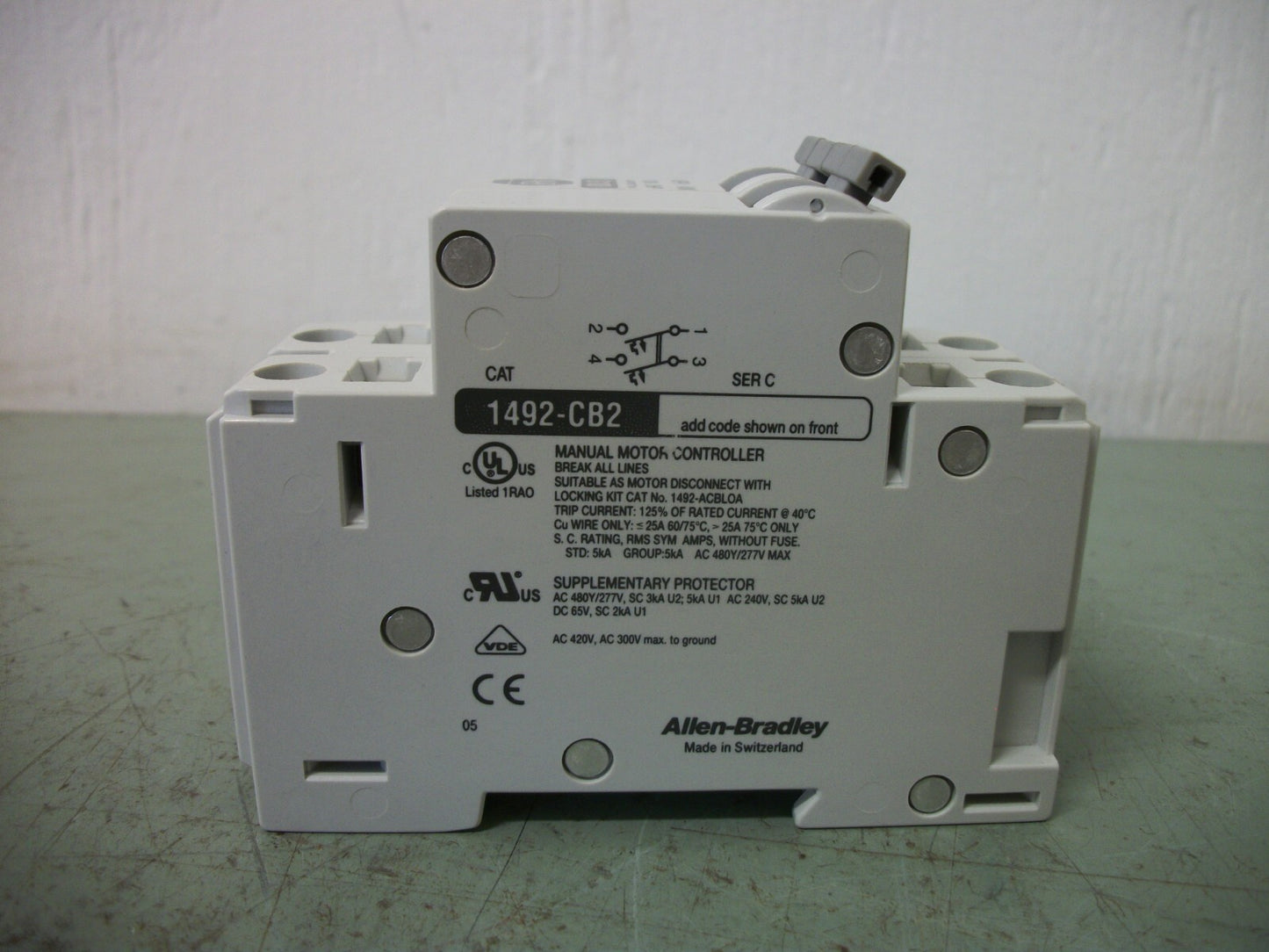ALLEN-BRADLEY MOTOR CIRCUIT BREAKER 1492-CB2G100 10AMP 480VOLT 2POLE NOB