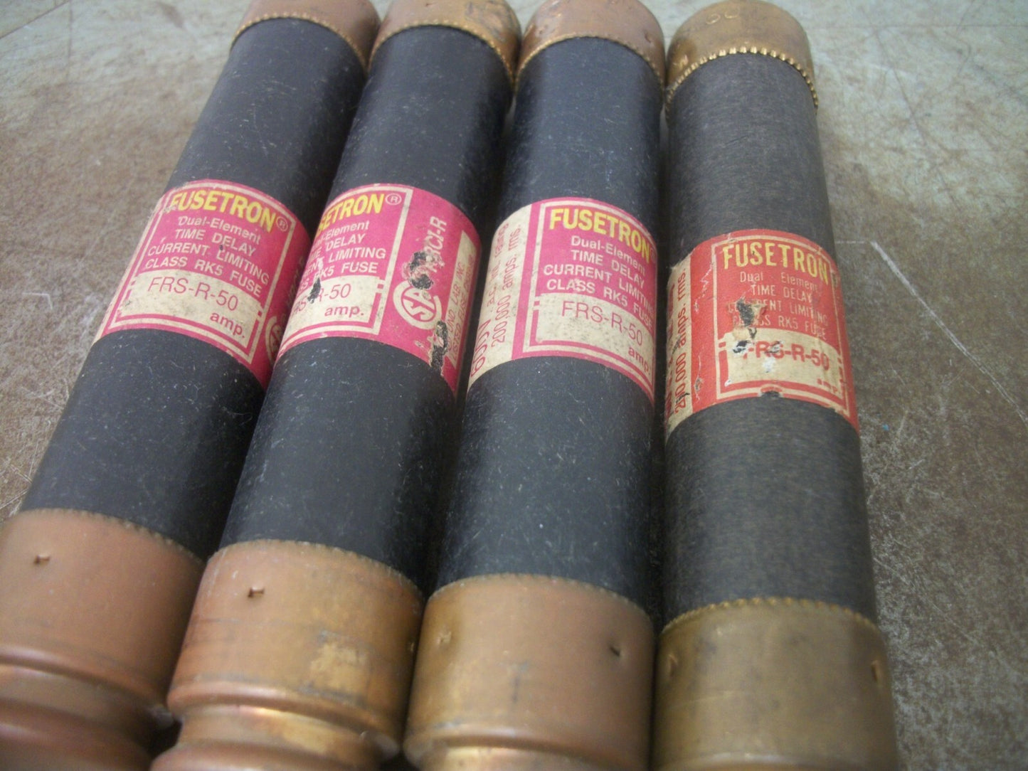 BUSSMANN LOT OF 4 FUSETRON FUSES FRS-R-50 50AMP 600VOLT