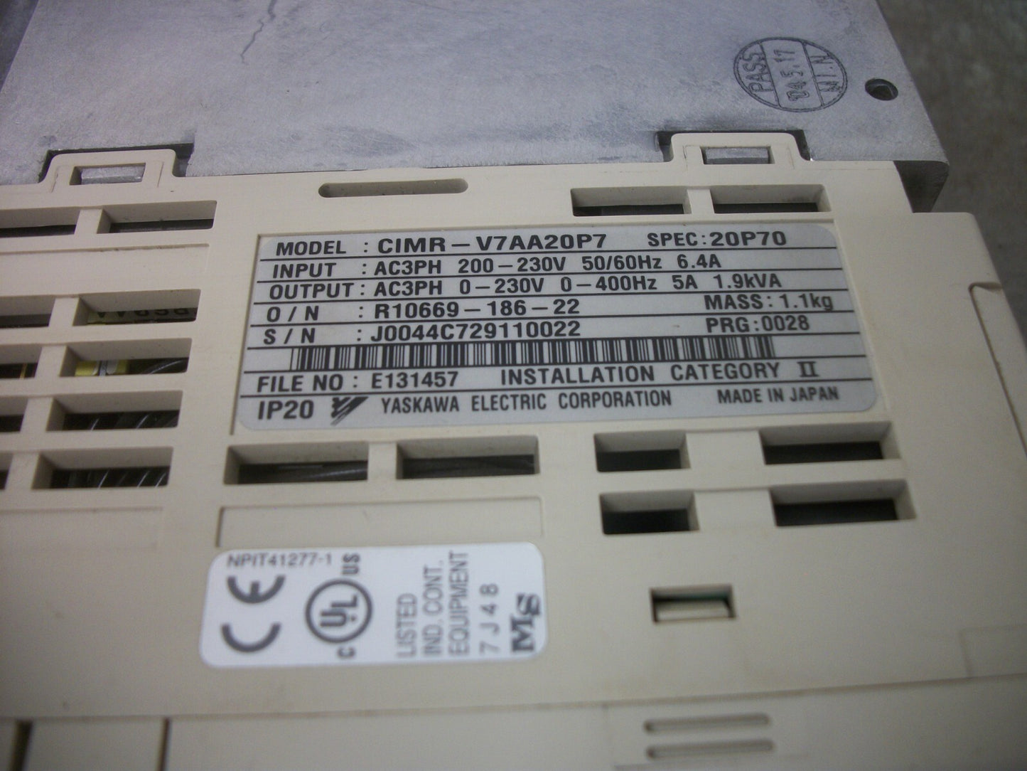 YASKAWA VS MINI V7 0.75KW INVERTER DRIVE CIMR-V7AA20P7 230VOLT 3PH