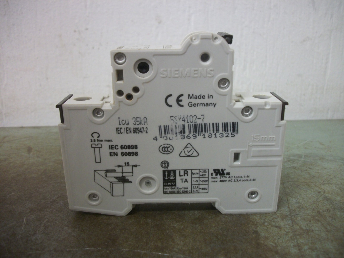 SIEMENS MINI CIRCUIT BREAKER 5SY41MCBC2 5SY4102-7 2AMP 400VOLT 1POLE