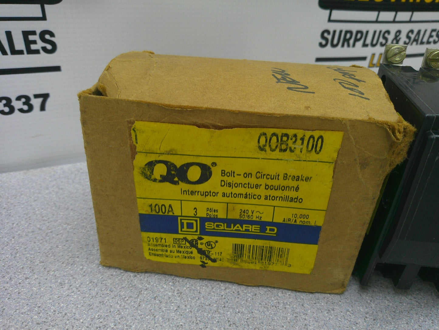 SQUARE D QOB CIRCUIT BREAKER QOB3100 100AMP 240VOLT 3POLE NIB