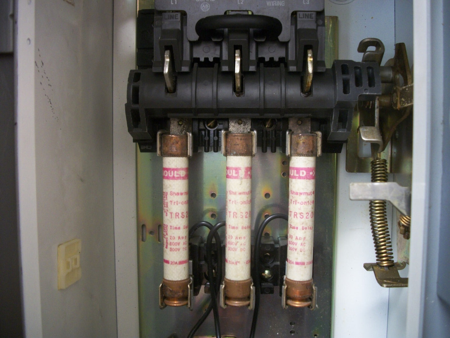 ALLEN-BRADLEY STARTER COMBO SIZE 0 509-AOD 120VCOIL 30AMP FUSIBLE