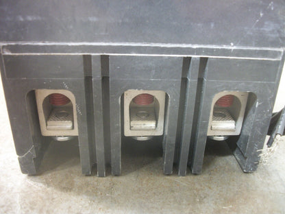 GE TEB CIRCUIT BREAKER TEB132100 100AMP 240VOLT 3POLE GREEN W/SHUNT NOB