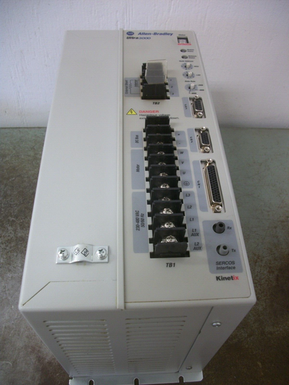 ALLEN-BRADLEY ULTRA 3000 SERVO DRIVE 2098-DSD-HV100-SE 230/460VOLT 3PH