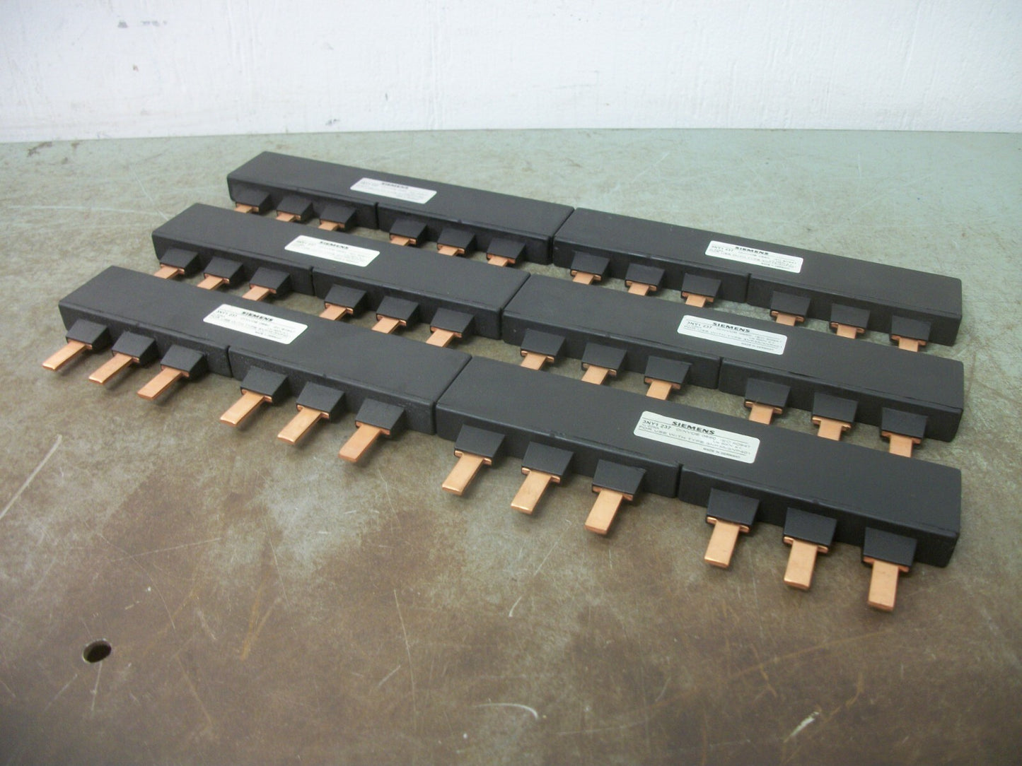 SIEMENS LOT OF 6 BUSS BAR JUMPERS 3NY1 237 225AMP 690VOLT
