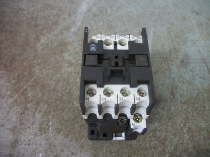 KLOCKNER-MOELLER INDUSTRIAL RELAY DILR40 120VCOIL 15AMP 600VOLT NIB