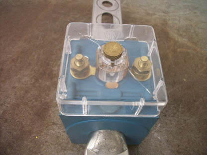 GEC DURHAM INDUSTRIES TCB 400:5 RATIO INSTRUMENT CURRENT TRANSFORMER 234E-LL