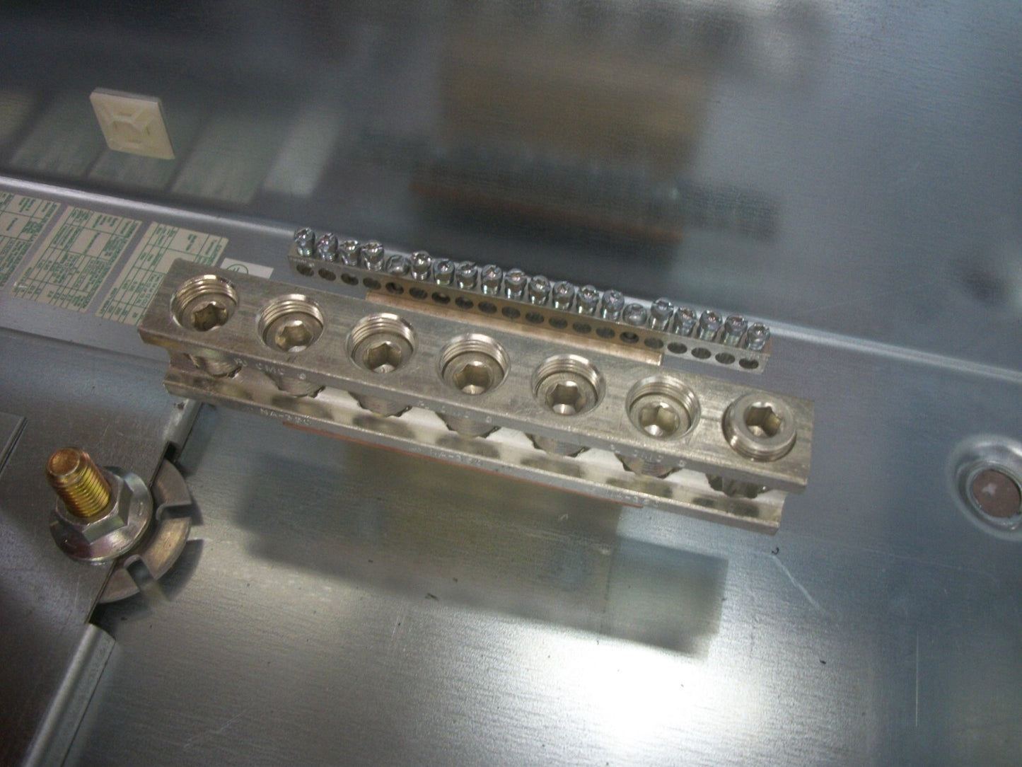 SQUARE D HCM I-LINE LOAD CENTER PANELBOARD 44418413050080001 400AMP 480V 3PH