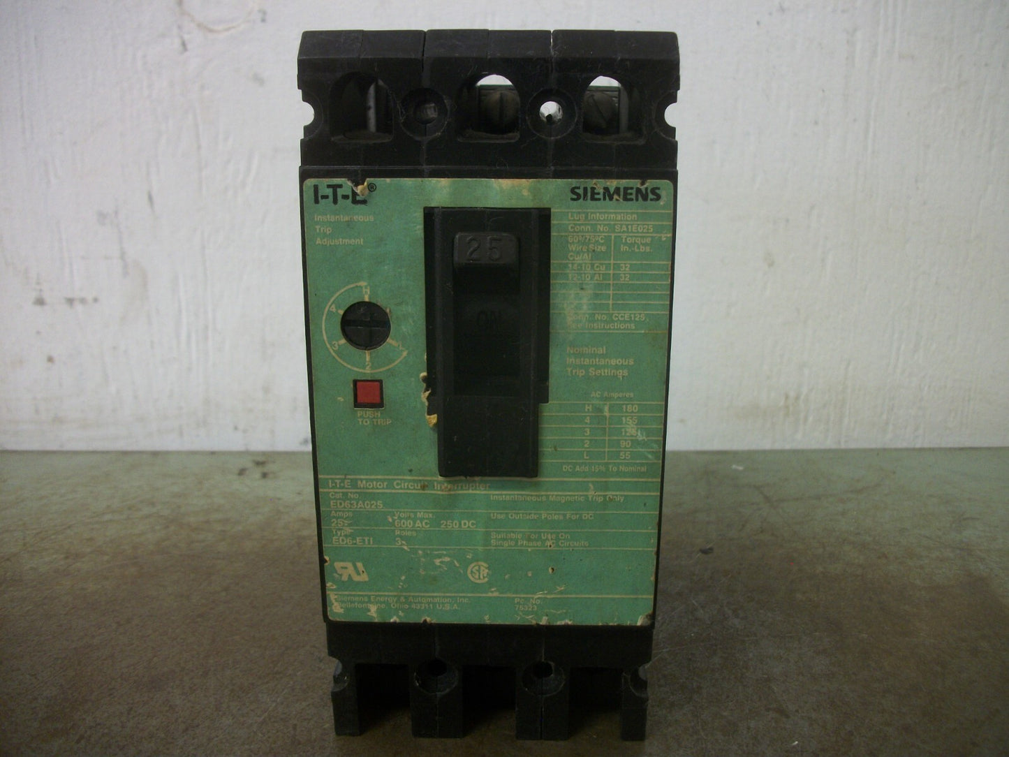 SIEMENS ED6-ETI MOTOR CIRCUIT BREAKER ED63A025 25AMP 600VOLT 3POLE