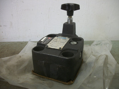 VICKERS PRESSURE RELIEF VALVE C6 06 F 50 1500-3000PSI NOB