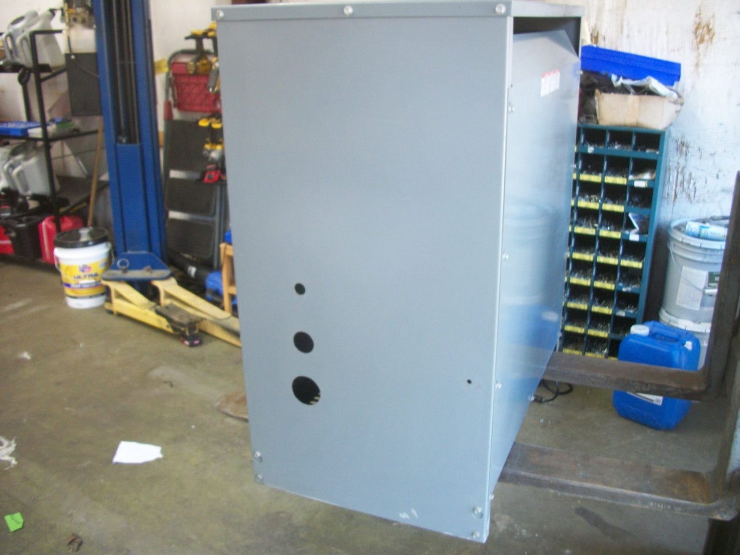 SQUARE D SORGEL 75KVA 3PH TRANSFORMER EE75T1755H HV 480 LV 380Y/220