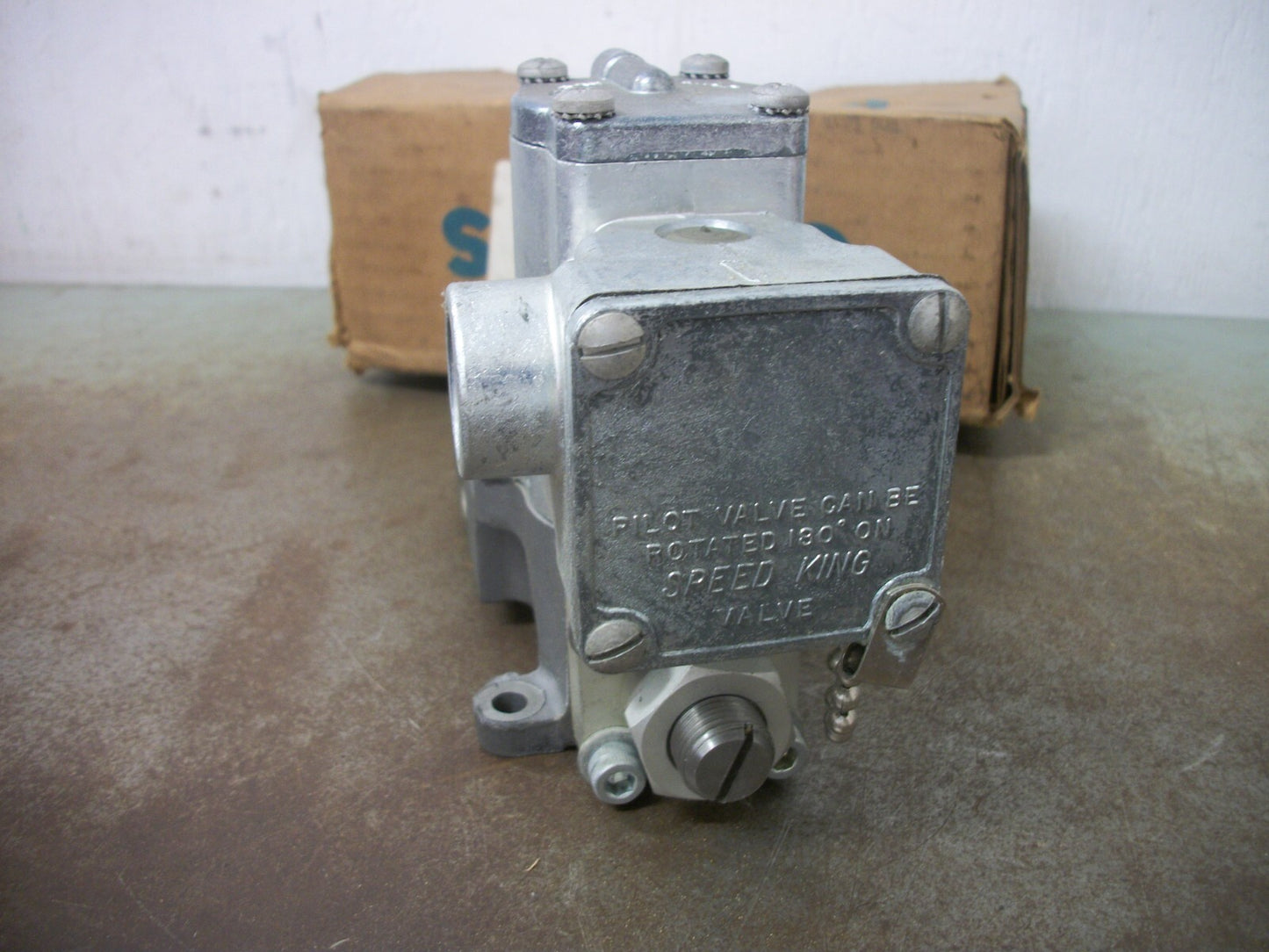 BELLOWS VALVAIR SPEED KING PILOT VALVE L05526112 NIB