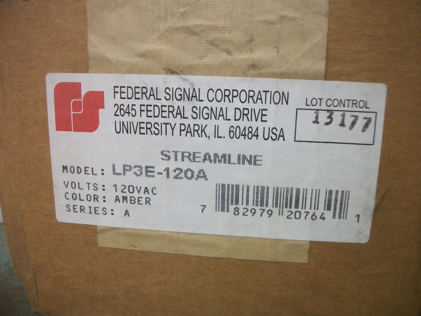 FEDERAL SIGNAL STREAMLINE AMBER STROBE LIGHT LP3E-120A 120VOLT NIB