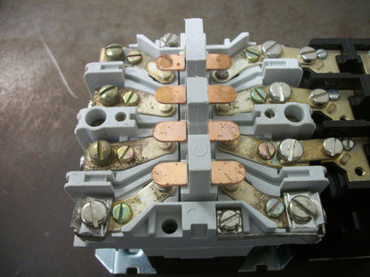 WESTINGHOUSE SIZE 00 MOTOR STARTER A200MACADXZ1 120VCOIL 3PH 600V 2HP 4POLE NOB