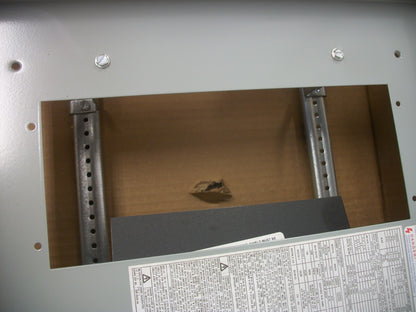 GE A SERIES II PANELBOARD INTERIOR AQU3182RCX 225A 208/120V 3PH NEW