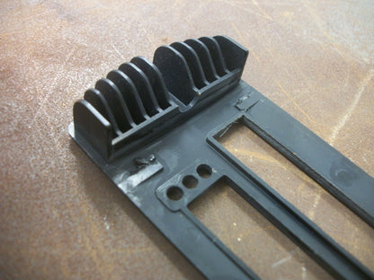 GIDDINGS & LEWIS MMC 4-AXIS ANALOG UNIT M.1017.3774 R2 10AMP 24VDC