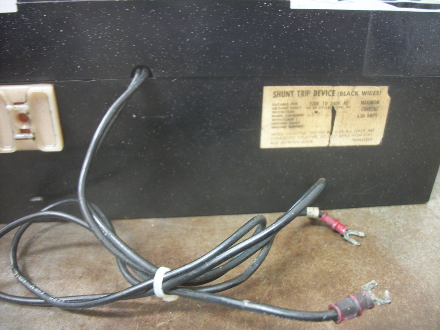 GE TFK CIRCUIT BREAKER TFK236F000 225AMP 600VOLT 3POLE W/200A TRIP SHUNT+ALARM