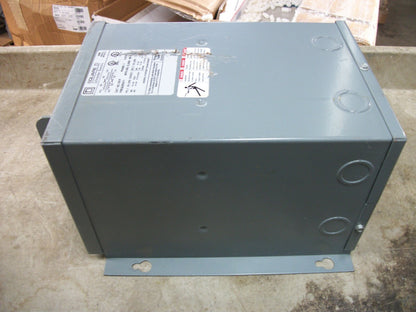 SQUARE D 3KVA 1PH TRANSFORMER TYPE 3R 3S1F HV 240X480 LV 120/240
