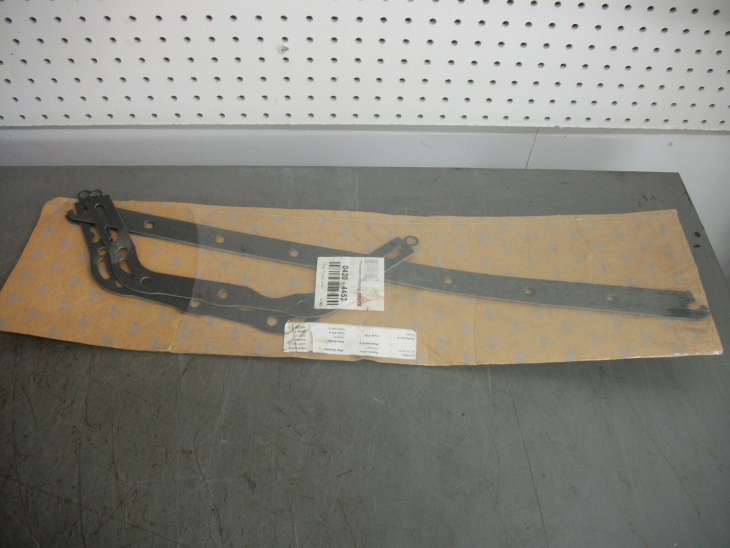 DEUTZ OIL SUMP ELRING GASKET 0420-4453 NEW