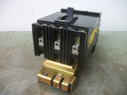 SQUARE D I-LINE FA CIRCUIT BREAKER FA32030 30AMP 240VOLT 3POLE BLACK