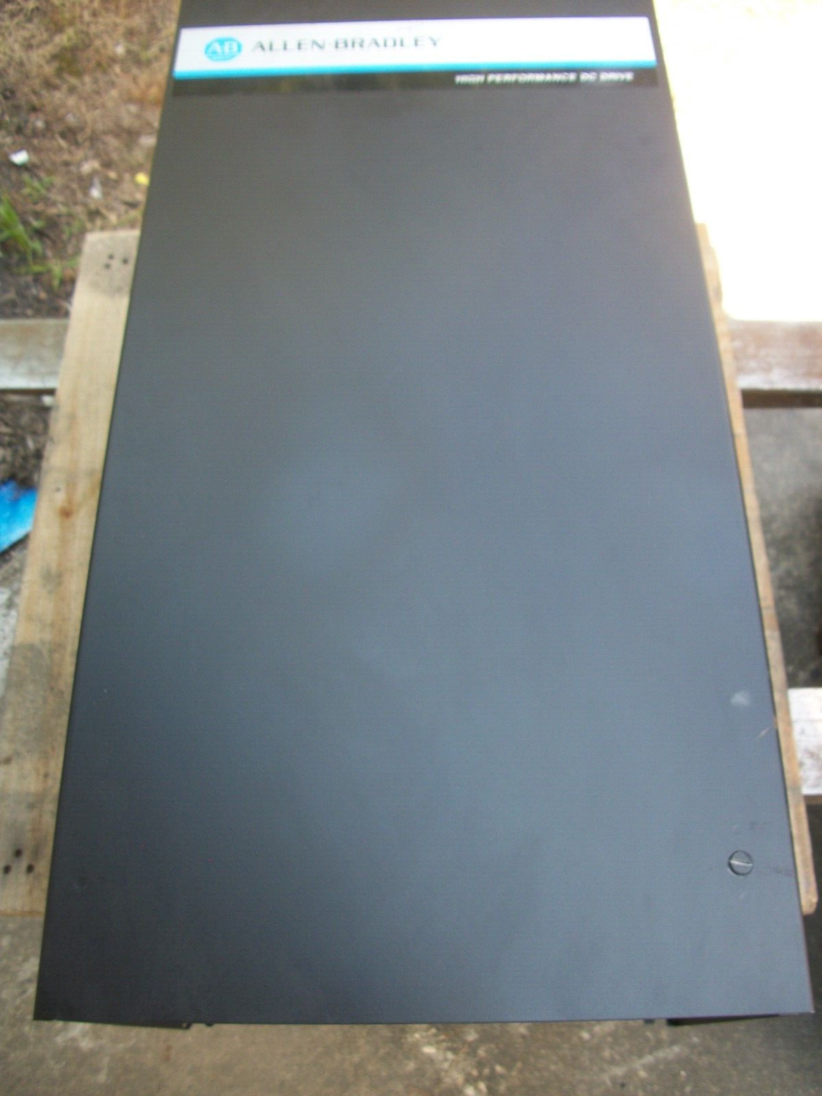 ALLEN-BRADLEY DC DRIVE 1387-B-FOG260-F16-A4-B IN 380VAC 214A OUT 400VDC 260A