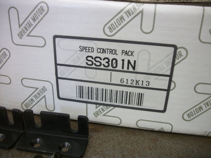 ORIENTAL MOTOR SPEED CONTROLLER SS301N NIB