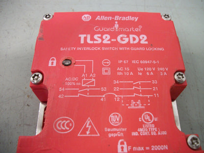 ALLEN-BRADLEY GUARDMASTER TLS2-GD2 SAFETY INTERLOCK SWITCH 440G-T27180 SERIES C