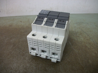 ALLEN-BRADLEY CLASS CC FUSEHOLDER 1492-FB3C30-L 30AMP 600VOLT 3POLE