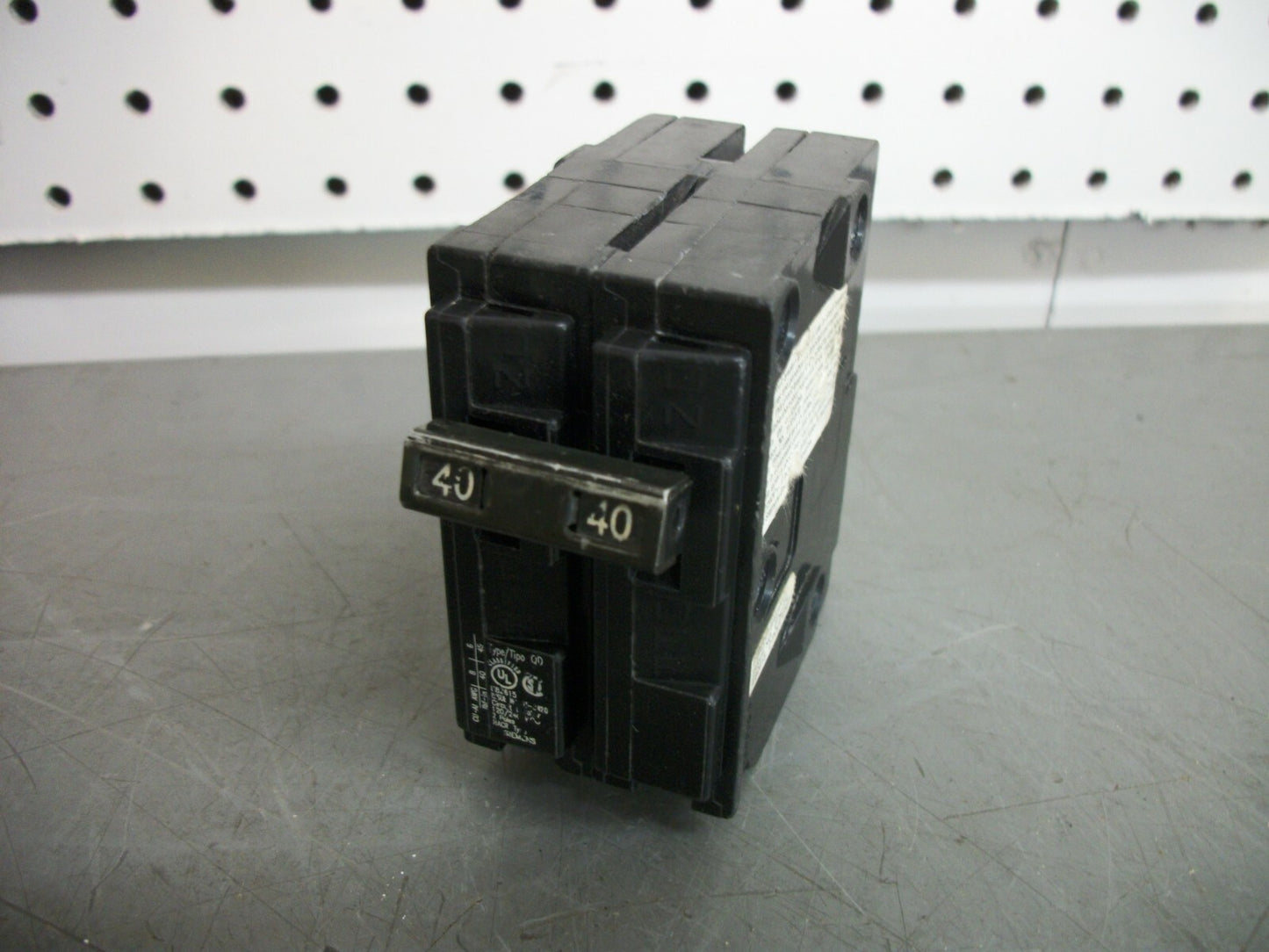 SIEMENS QD CIRCUIT BREAKER D240 40AMP 240VOLT 2POLE