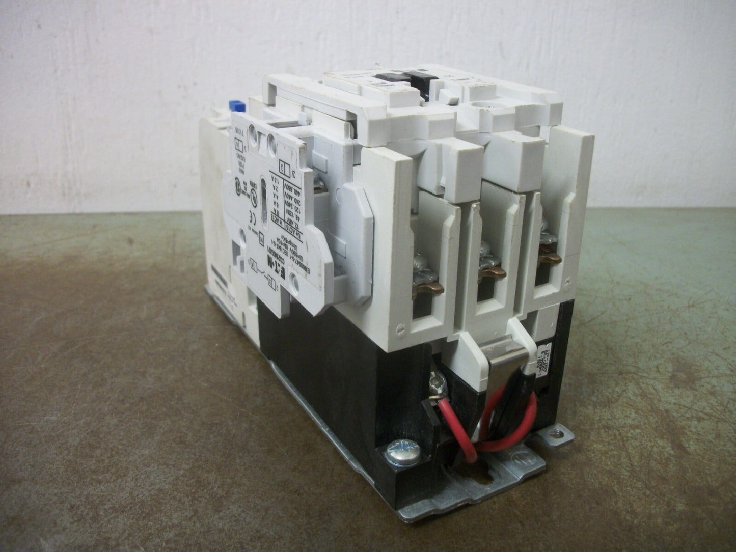 CUTLER-HAMMER SIZE 1 MOTOR STARTER AN16DN0 27AMP 120VCOIL 3PH 600V 10HP