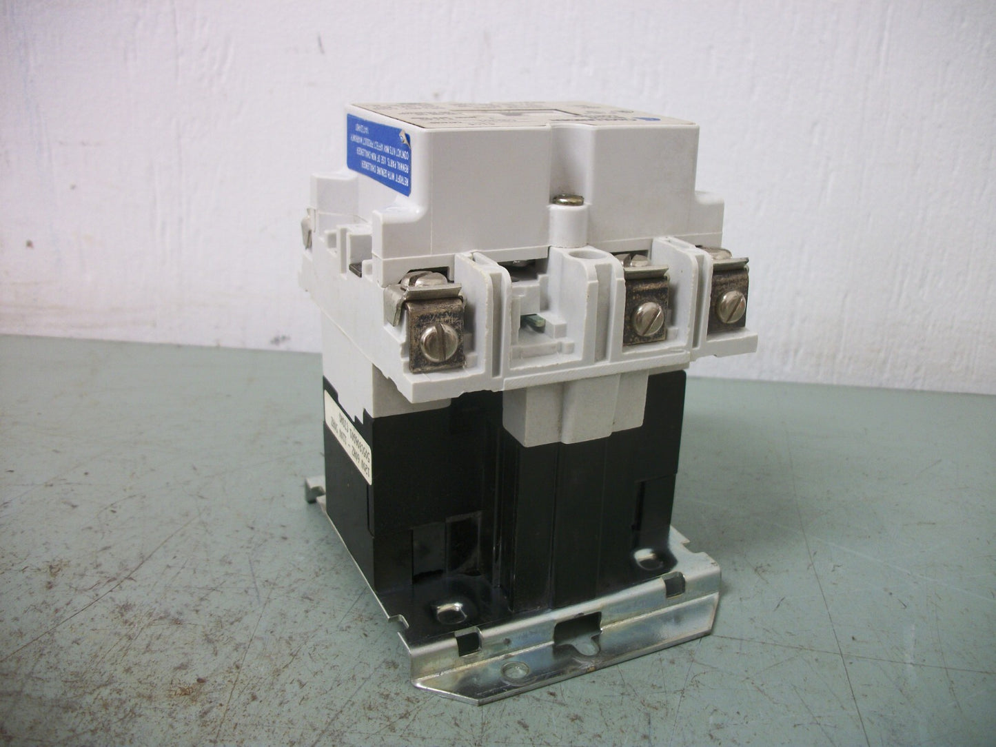 CHALLENGER 30AMP LIGHTING CONTACTOR CU1301 120VCOIL