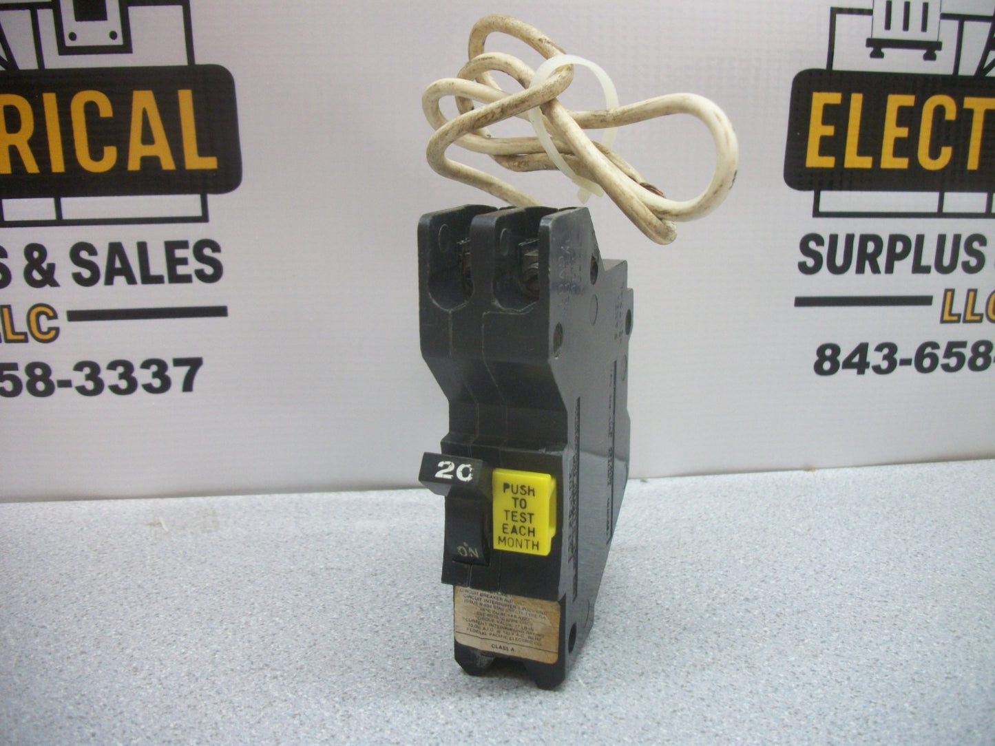 FEDERAL PACIFIC GFCI NA CIRCUIT BREAKER NA120GF 20AMP 120VOLT 1POLE