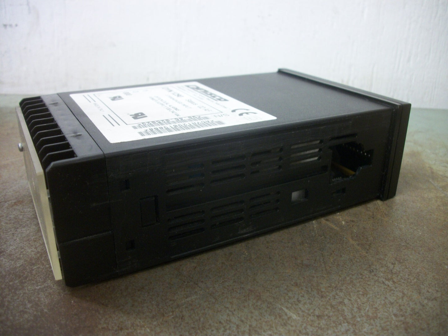 DYNISCO 1290 DIGITAL DUAL ALARM PRESSURE CONTROLLER DYN 1290-1-3000