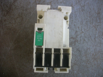 EAW CONTACTOR LX2 38AMP 220VCOIL 3PH 660VOLT 11KW