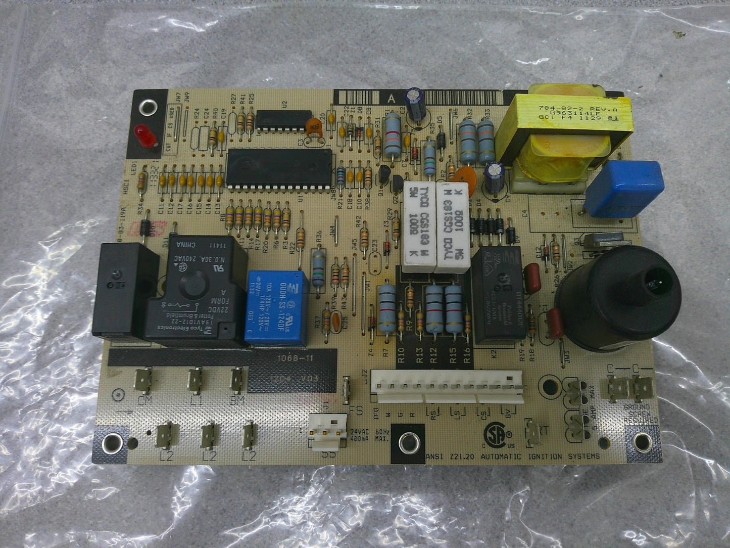 CARRIER AUTOMATIC IGNITION SYSTEMS PCB CONTROL BOARD LH33WP003A