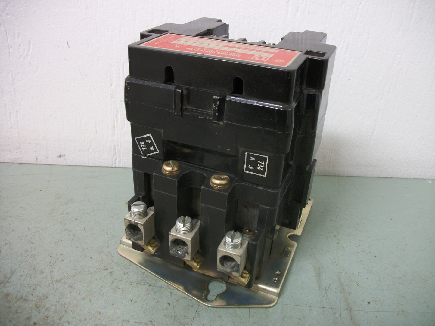 SQUARE D 100AMP LIGHTING CONTACTOR 8903SQG2 120VCOIL 600VOLT