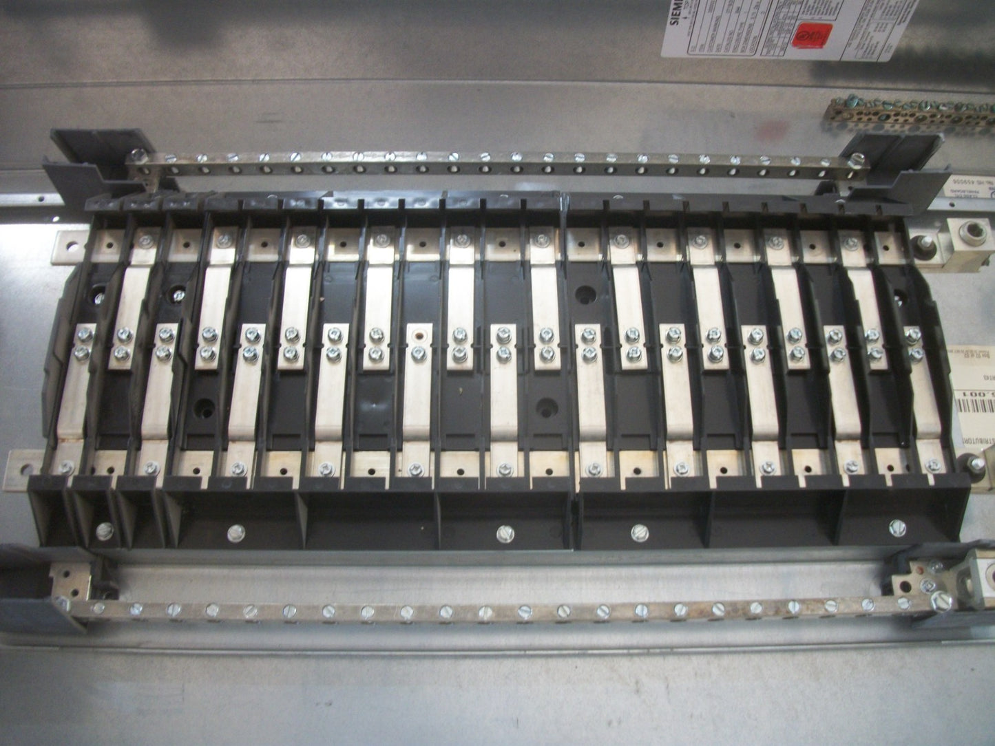 SIEMENS P1 LOAD CENTER PANELBOARD BL, BLH, HBL, BLR 100AMP 120/240VOLT 1PH 3W