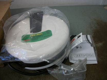 PRO-REEL ELECTRICAL CORD REEL 5000A-30GF-S 10AMP 1250WATT 125VOLT NIB